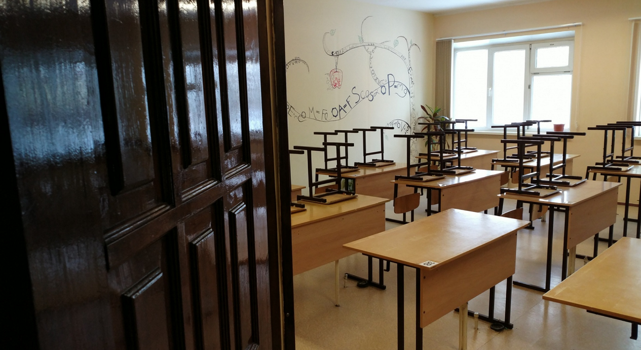 Из-за коронавируса в Саратовской области закрыли семь школ, еще 38 – частично